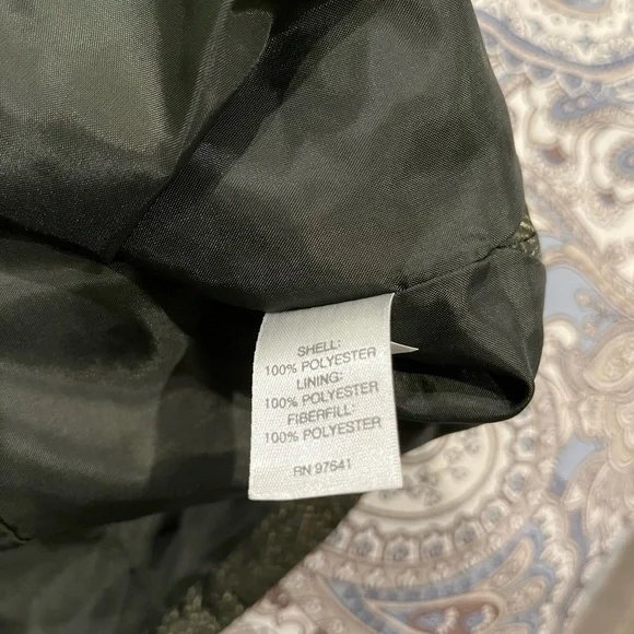 NWOT Women’s J. Jill Hunter Green Marled/Herringbone Puffer Vest (Medium) - Picture 5 of 6